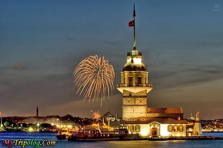 madien's tower istanbul night,kiz kulesi,istanbul,turkey