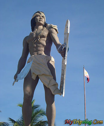 Lapulapu's Statue at Mactan Chrine,lapu lapu statue,mactan shrine statue,philippines