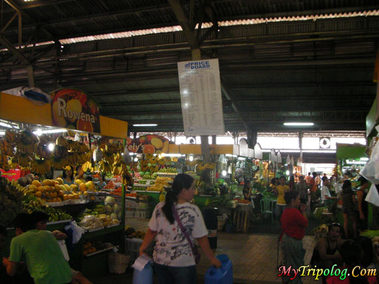 a market place in manila,wet market,philipines,manila