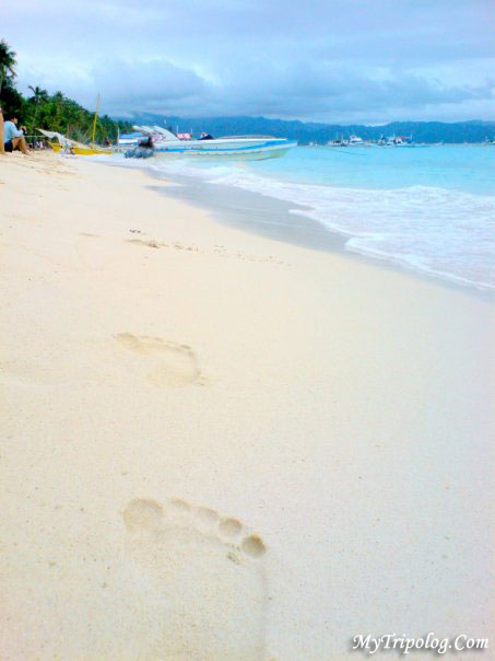 boracay,sand,philippines,beach,sea,footprints on sand