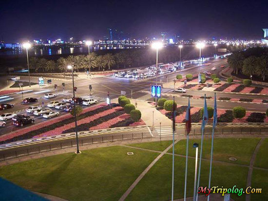 traffic in dubai city at night,dubai,night,traffic,street,wallpaper,city