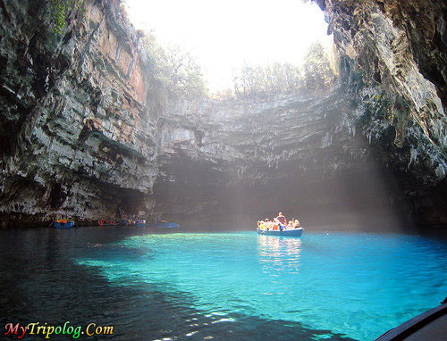 greece,greece vacation spots,lagoon,boat,crystal water,vacation in greece