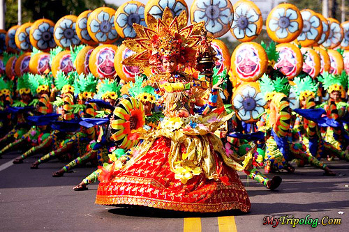 sinolug festival,cebu festivals,philippines festivals,filipina dancers