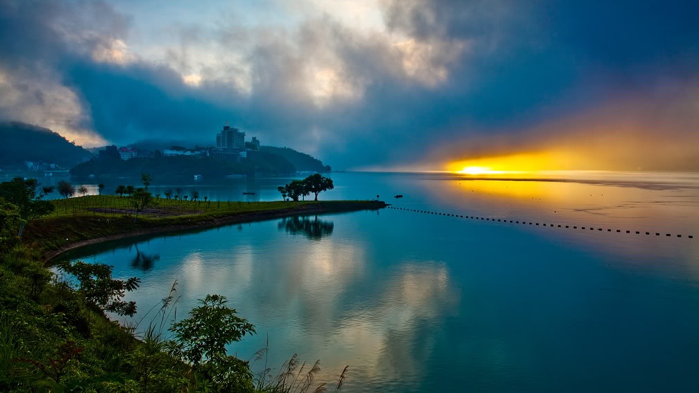 Sun Moon Lake Sunset Wallpaper, Taiwan