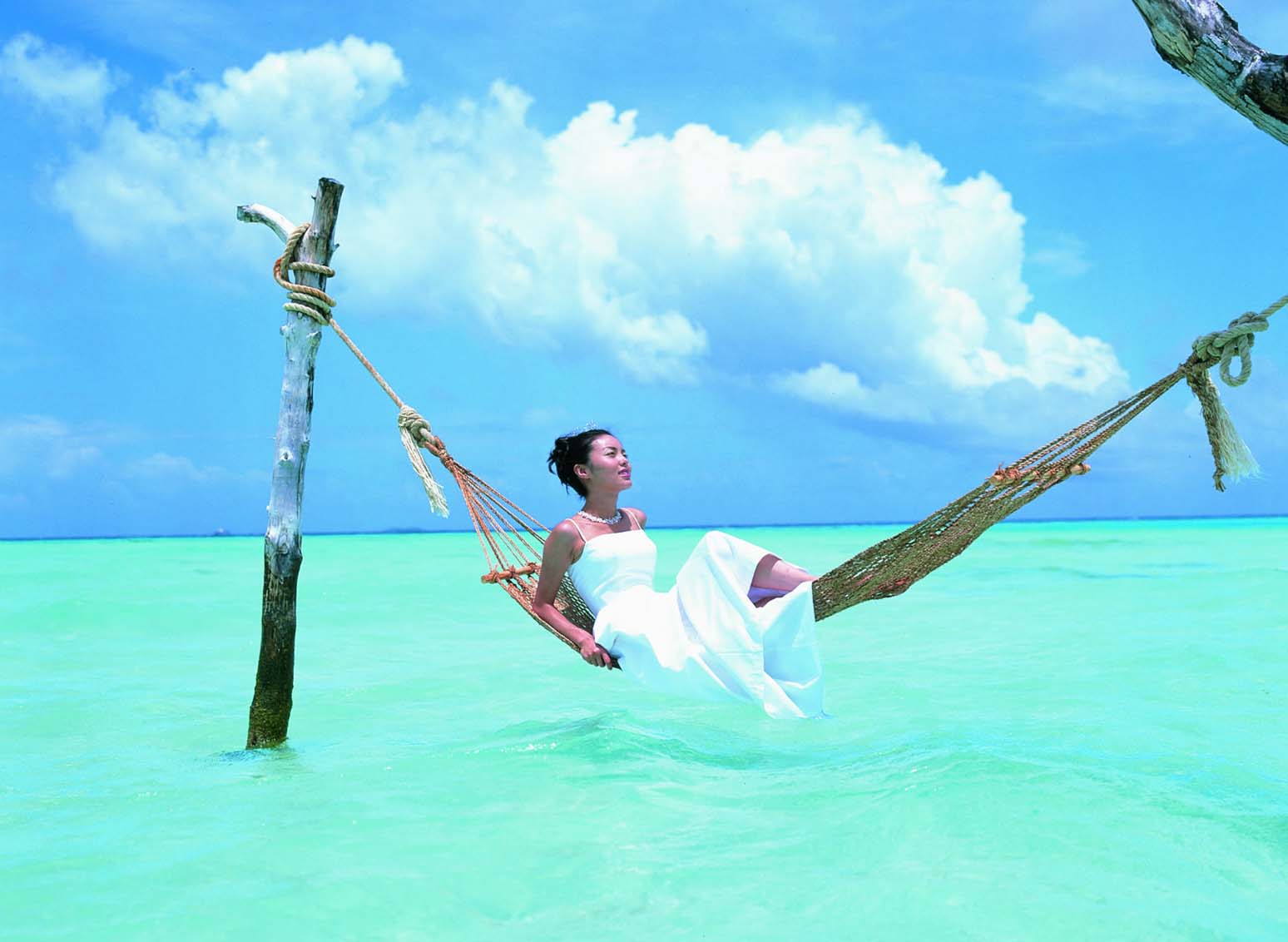 Stunningly Beautiful Photos of Maldives Islands – Travel Around The